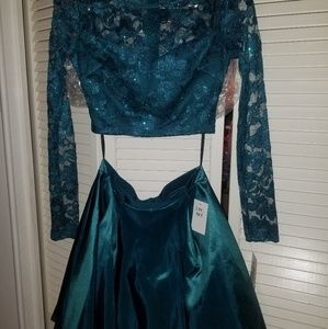 B Darlin emerald green 2 piece dress